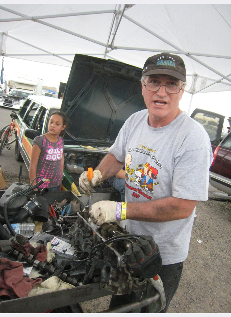 Illustration for article titled Brother, Can You Spare A Transmission? Broken Cars At The Goin' For Broken 24 Hours Of LeMons